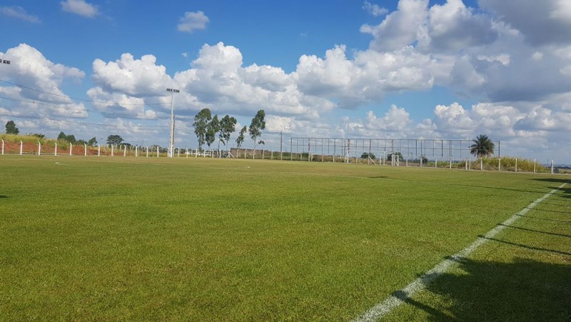 Prefeitura inaugura iluminação do Campo CESAC III