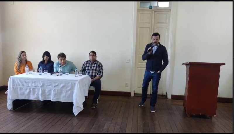 Coletiva de Imprensa sobre 