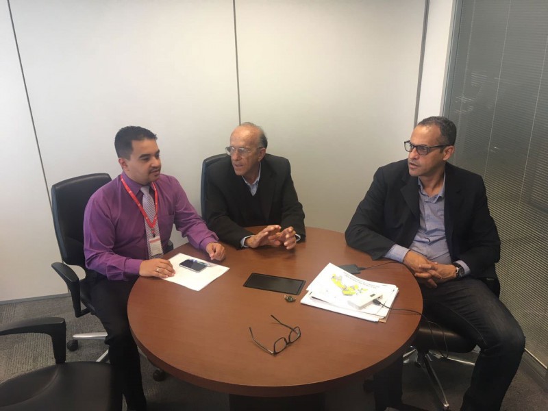 Marcos Coelho participa de reunião na COHAB Minas