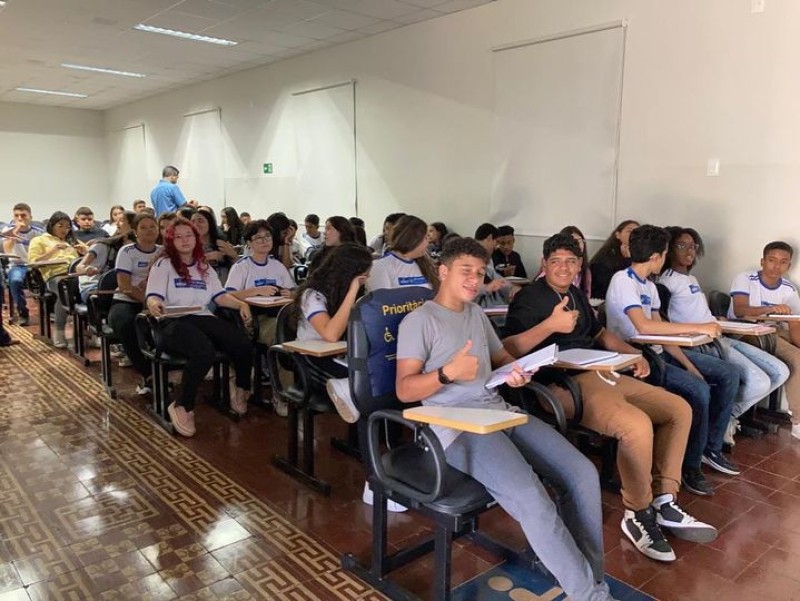 Projeto Caravana Livre – Prevenção ao uso do Álcool e outras Drogas