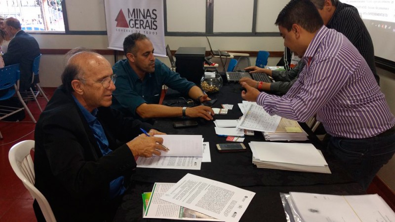 Prefeito de Araguari participa do Fórum Regional de Governo Mineiro em Ituiutaba