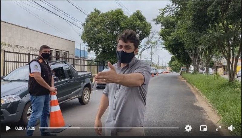 Prefeito acompanha de perto a vacinação