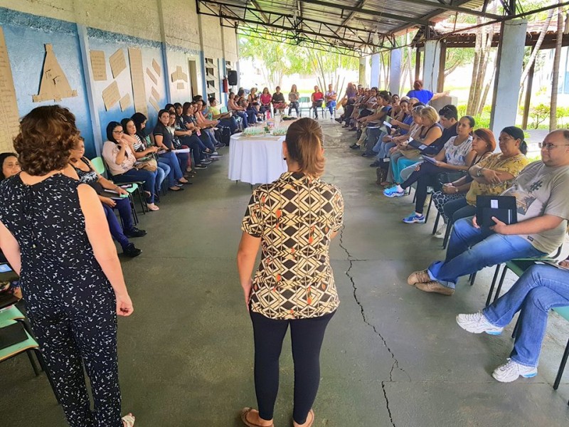 Projeto Valores para a Vida é apresentado ao corpo docente da Educação Municipal