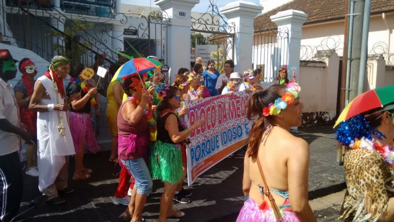 PREFEITURA REALIZA “CARNAVAL DA MELHOR IDADE”