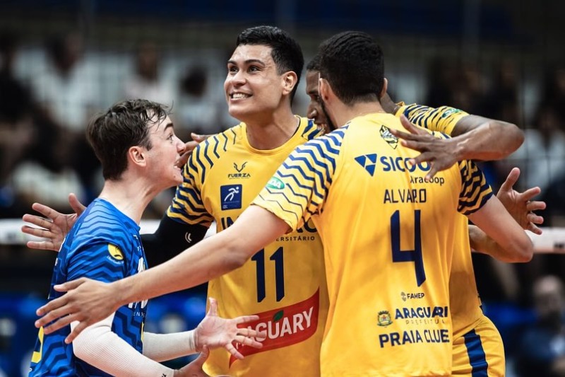 ARAGUARI VÔLEI BATE O MINAS EM BH