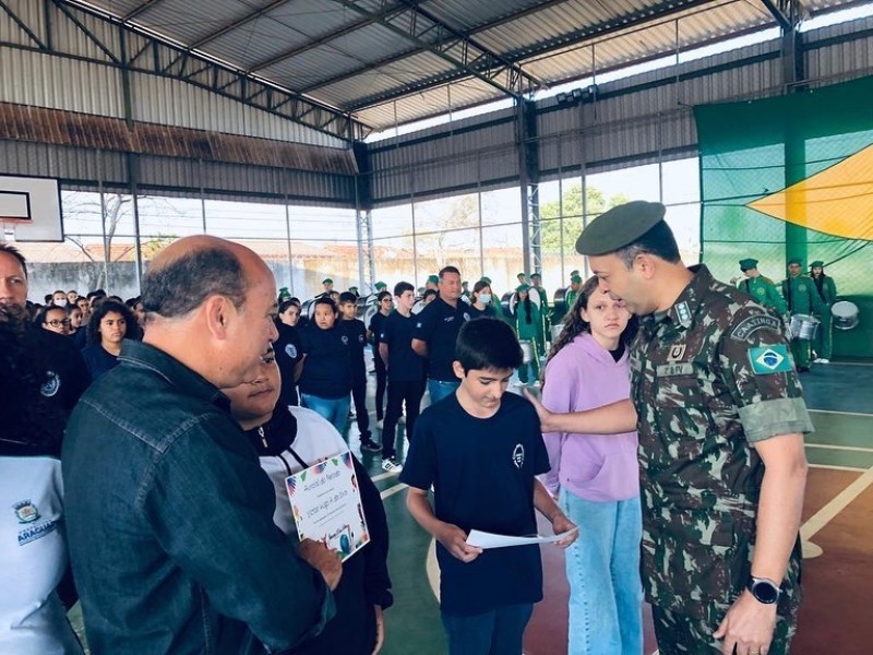 Educação de Araguari em Movimento