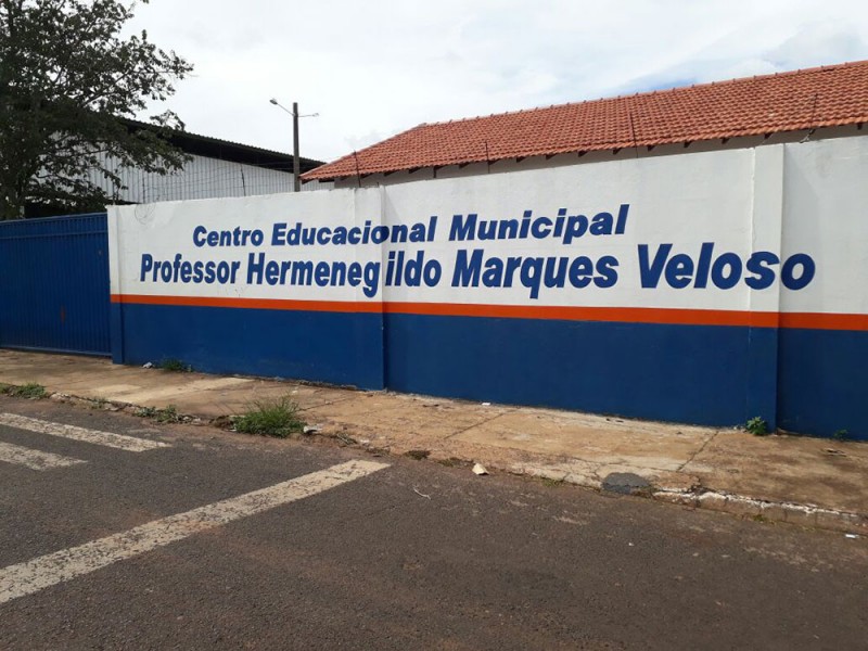 Estão abertas matrículas para o EJA no CEM Hermenegildo