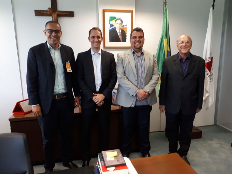 Comitiva araguarina apresenta investimentos no município e busca apoio do Governo de Minas na Capital Mineira