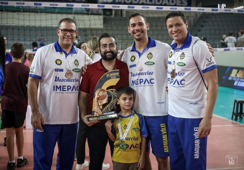 Araguari vive domingo histórico com as finais do Sul-Americano de Vôlei Masculino de Clubes