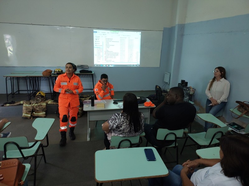 Educação de Araguari em Movimento