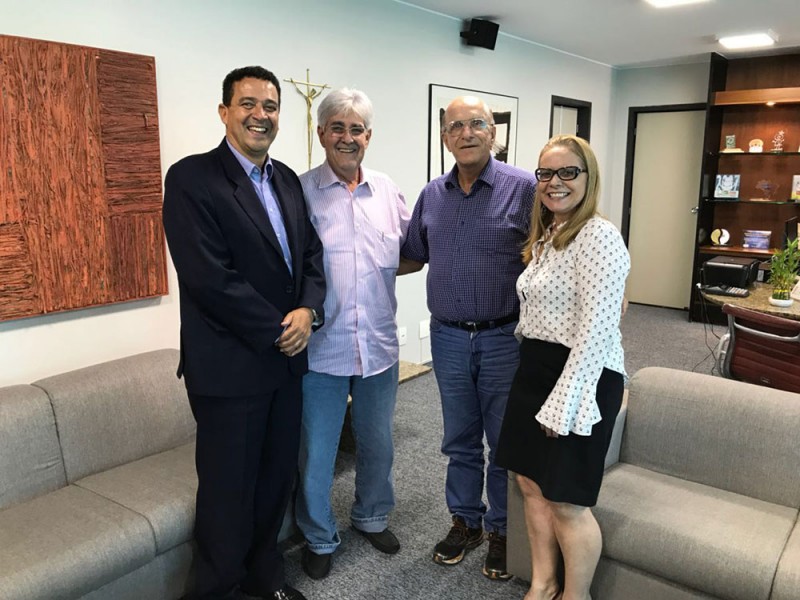 Prefeito de Araguari se reúne com Odelmo Leão em Uberlândia