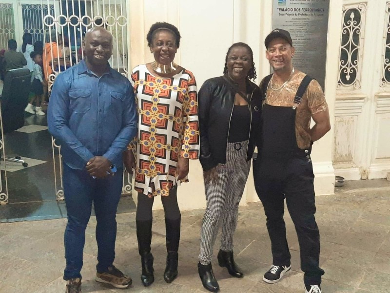 Desfile de moda Afro é realizado no Palácio dos Ferroviários em Araguari