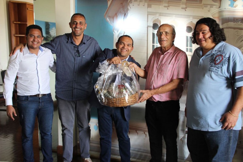 Prefeito Marcos Coelho recebe Deputado Federal Pastor Franklin Lima (PP)