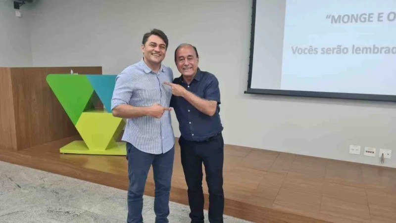 Renato Carvalho recebe o prefeito de Rio Branco Tião Bocalom