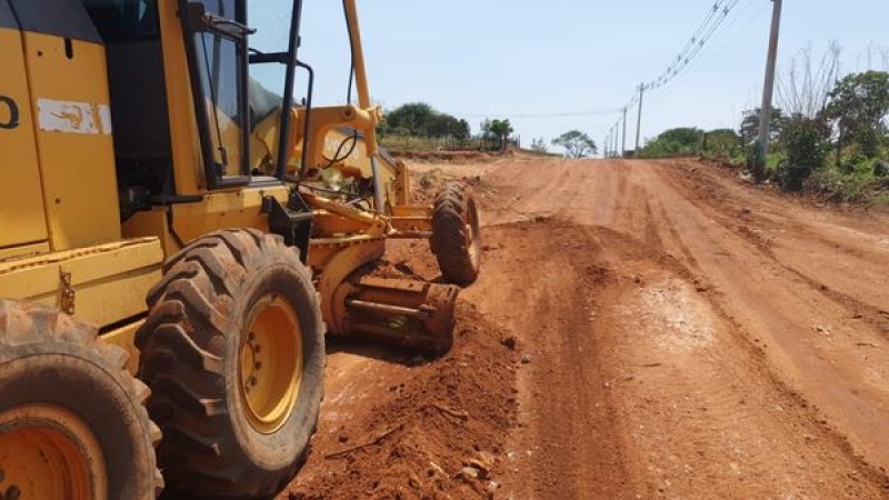 Secretaria de Obras atua em seis regiões da zona rural do município