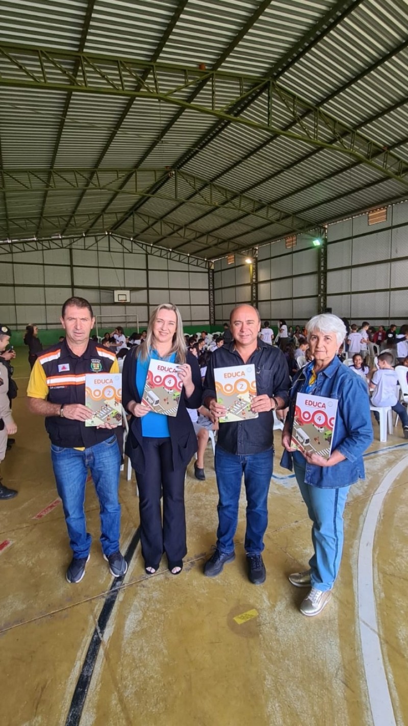 Educação de Araguari em Movimento
