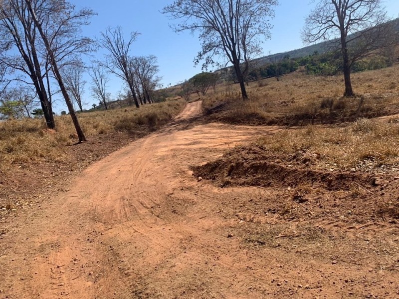 Semana inicia com sete frentes de trabalho na zona rural do município