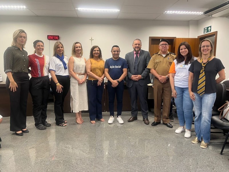 Educação de Araguari em Movimento: Secretários Mirins de Araguari conhecem o Fórum Doutor Oswaldo Pieruccetti