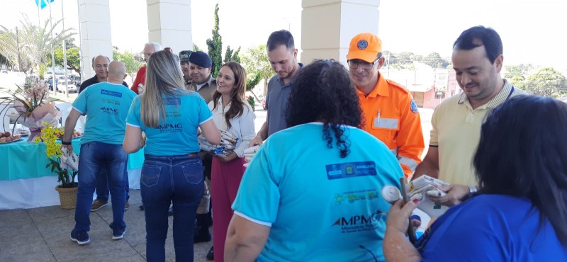 Secretaria de Educação realiza Desfile Ecológico