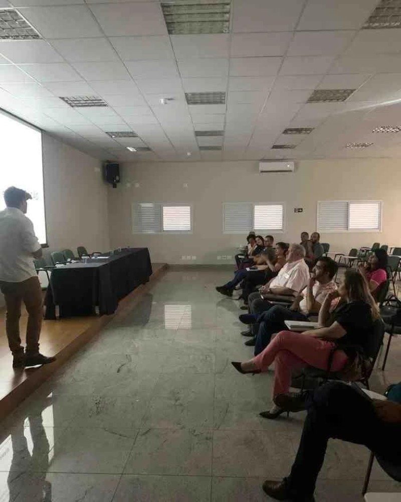Prefeito Renato Carvalho se reúne com equipe do governo nesta quarta-feira