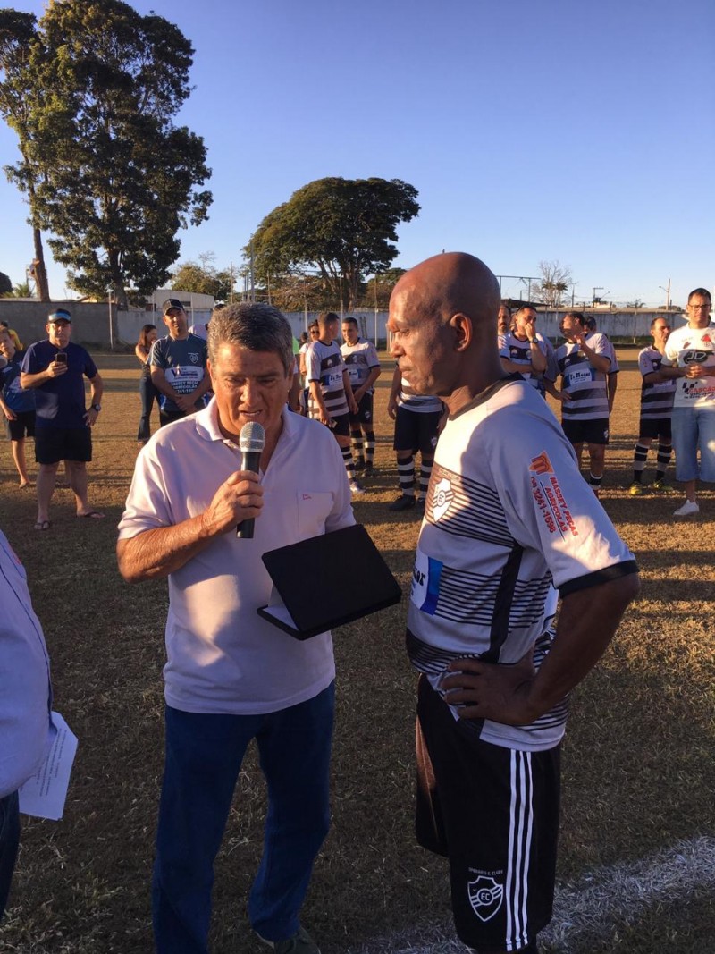 Secretaria de Esportes entregou premiação dos vencedores do Campeonato de Veteranos