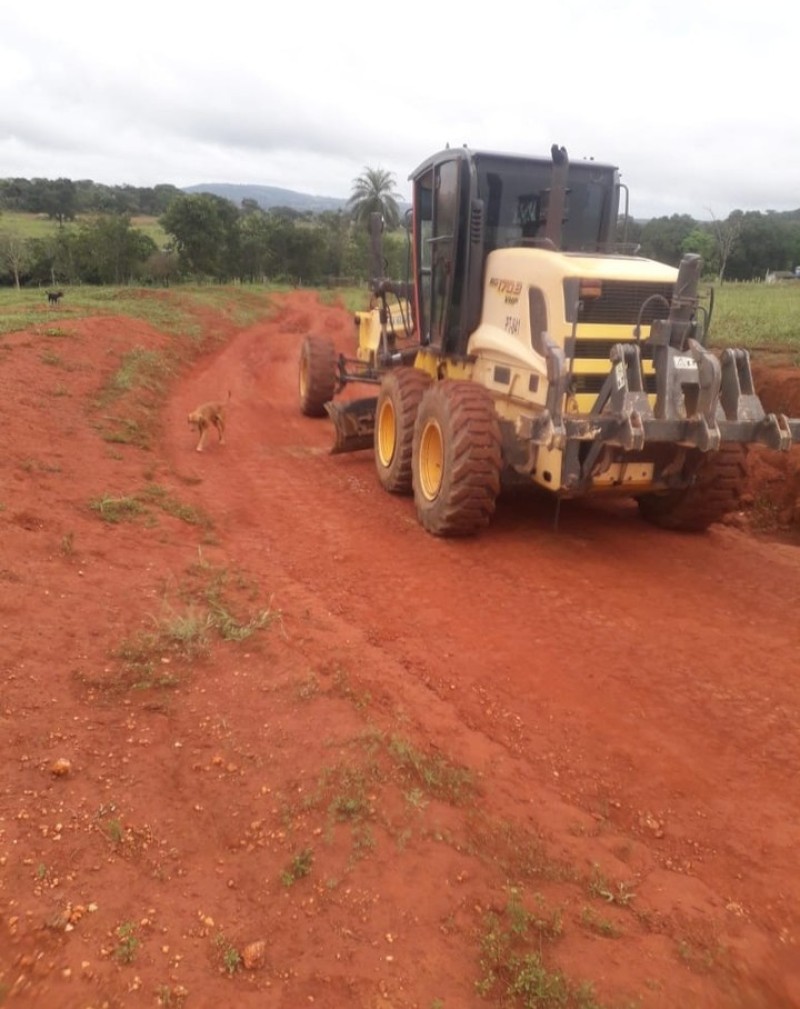 Secretaria de Obras trabalha em cinco regiões da zona rural 