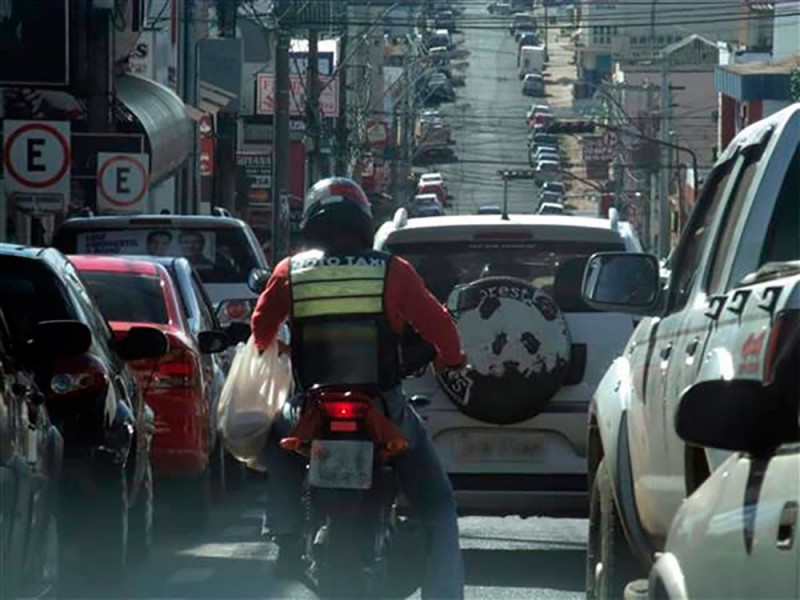 SECRETARIA DE TRÂNSITO REALIZA REUNIÃO COM MOTOTAXISTAS