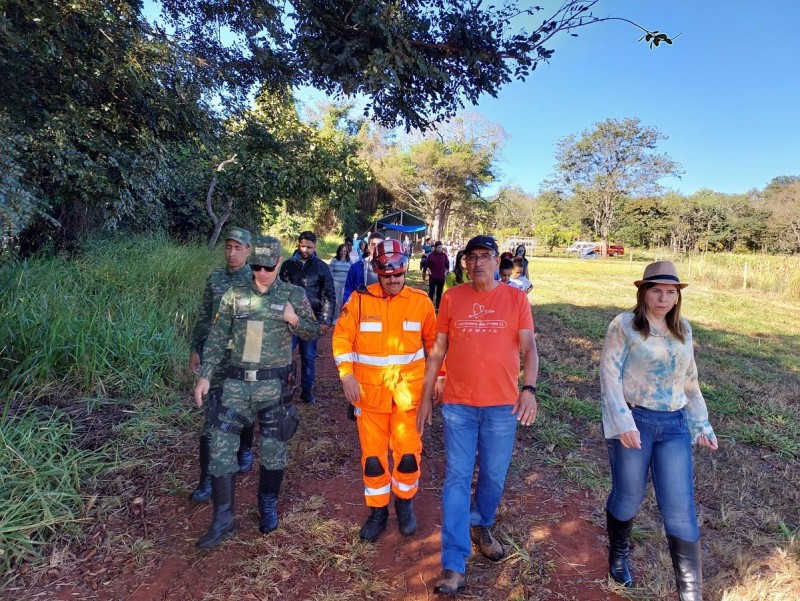 Secretaria de Educação promove visita de alunos da rede municipal a cachoeira do Recanto das Irmãs