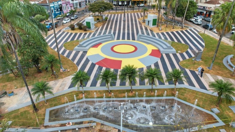 Obras na Praça Manoel Bonito estão em estágio final