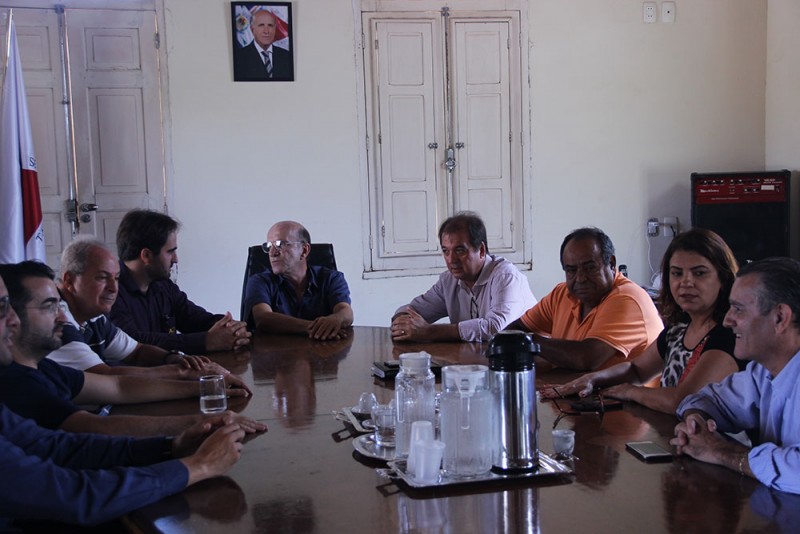 Diretoria da ACA se reúne com Prefeito para discutir apoio na FENICAFÉ