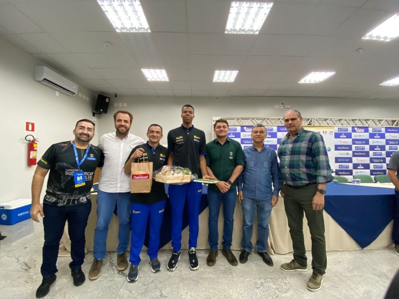 Coletiva com a imprensa marca o início das atividades do Campeonato Sul-Americano Sub-19 de Vôlei Masculino em Araguari