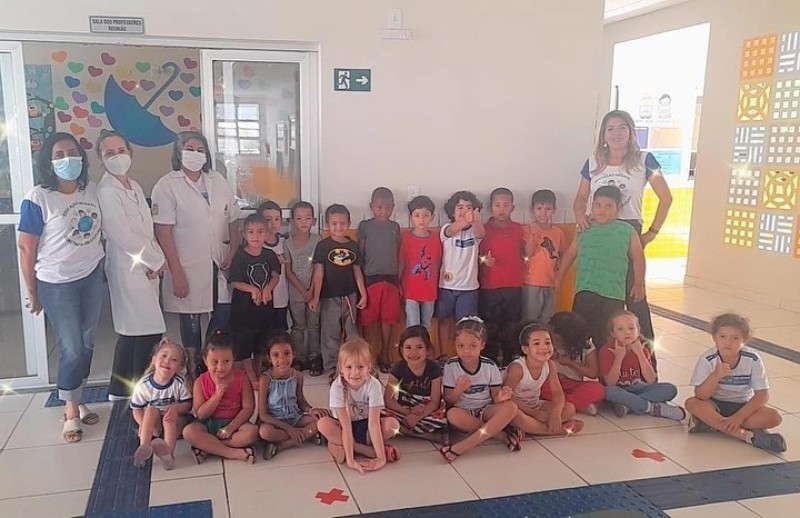 Prefeitura promove campanha para atualizar a caderneta de vacinas dos alunos do CMEI Zooroastro Moreira