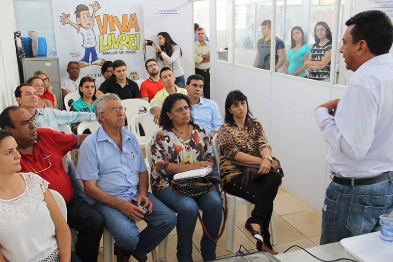 SECRETARIA DE POLÍTICAS SOBRE DROGAS APRESENTA ICASU A VEREADORES