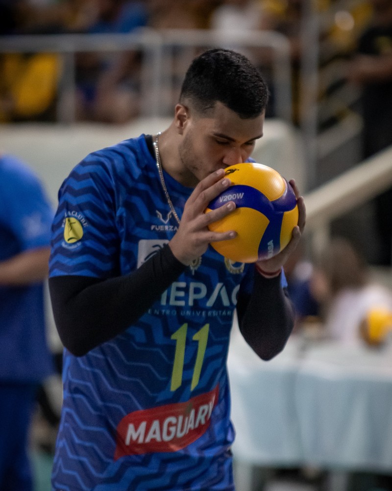 Araguari Vôlei perde em casa e já mira o Blumenau