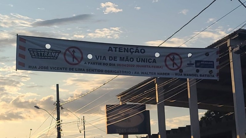 Secretaria de Trânsito promove nova mudança em via importante do bairro Goiás