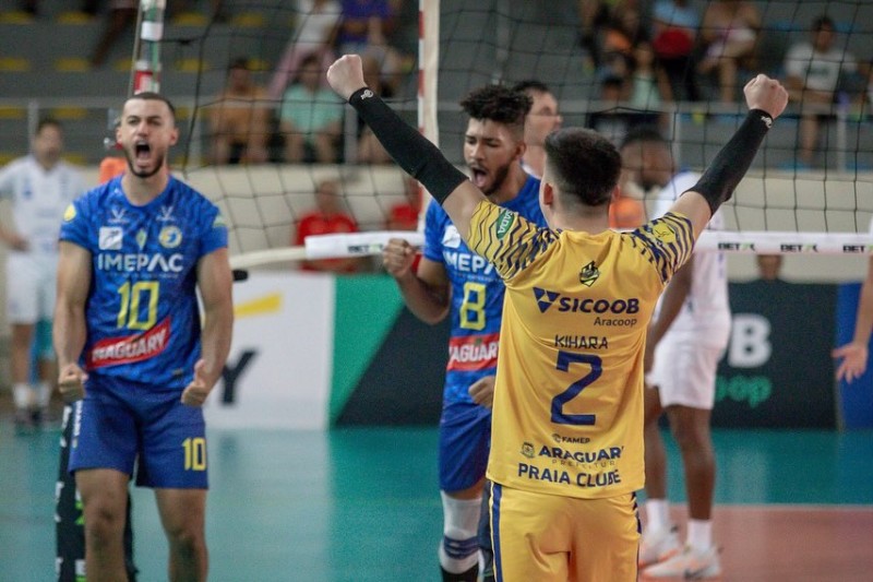 Araguari Vôlei foi superado pelo Minas na estreia da Superliga Nacional de Vôlei