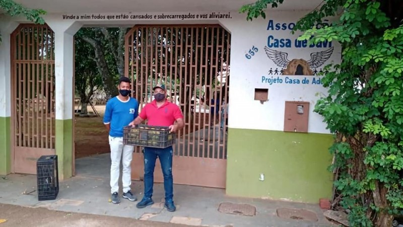 Secretaria recebe doações para o banco de alimentos