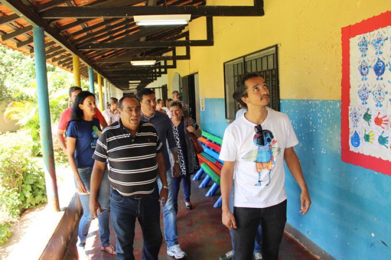 Secretaria de Educação realiza tour para Vereadores