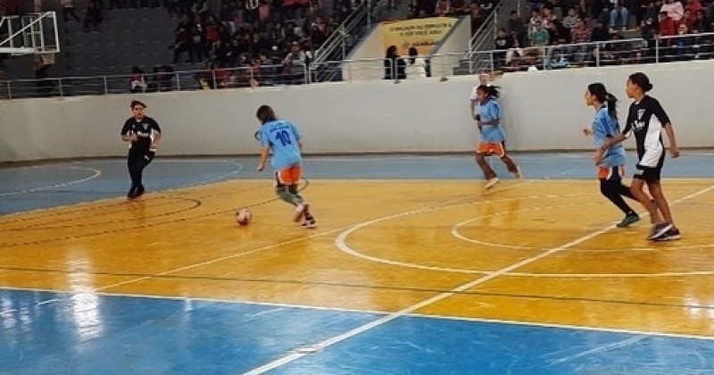 Educação de Araguari em Movimento
