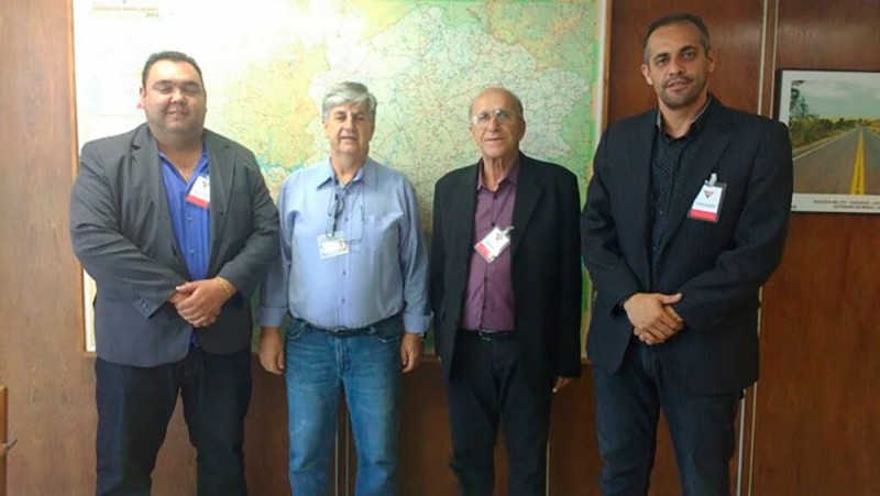 Prefeito e Vice buscam recursos para Araguari