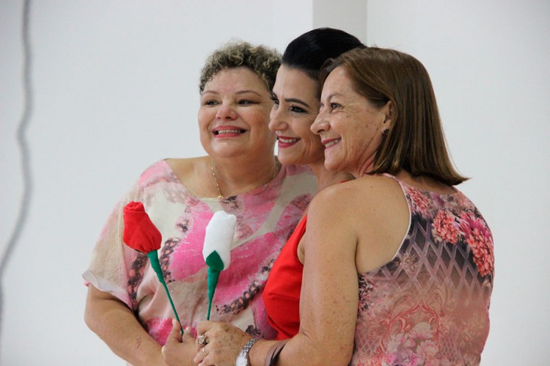 Secretaria de Ação Social homenageia mulheres